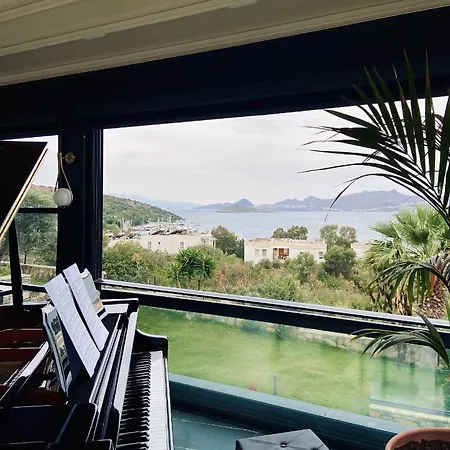 Отель Roas Bodrum - Center *