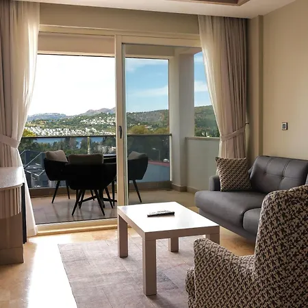 מלון Roas Bodrum - Center 3*