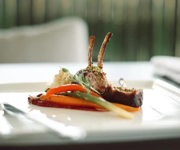 Roas Bodrum - Center Hotell 3*