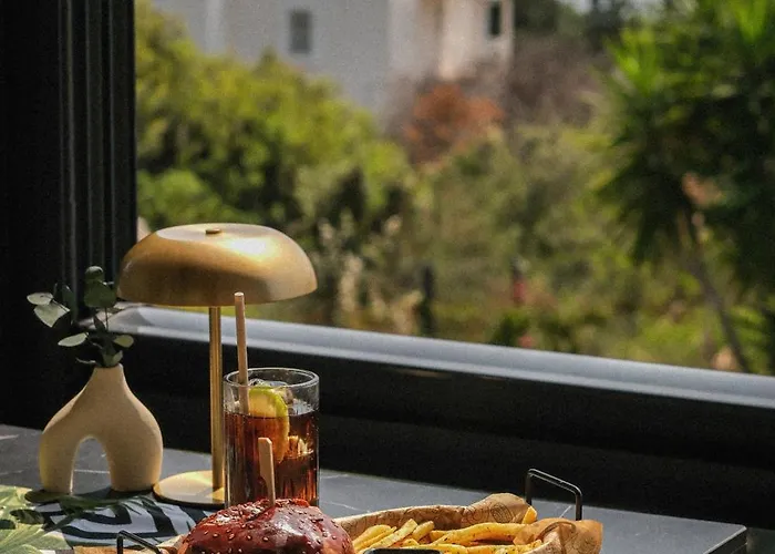 Roas Bodrum - Center Hotell 3*