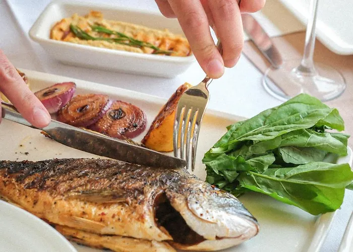 Roas Bodrum - Center Hotell 3*