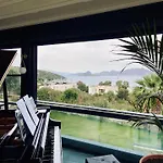 ホテル Roas Bodrum - Center 3*