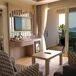 ホテル Roas Bodrum - Center ビテツ