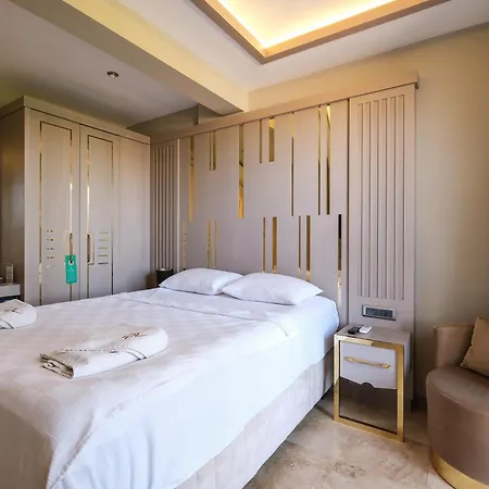 Roas Bodrum - Center 3* ビテツ