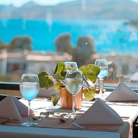 Roas Bodrum - Center 3*
